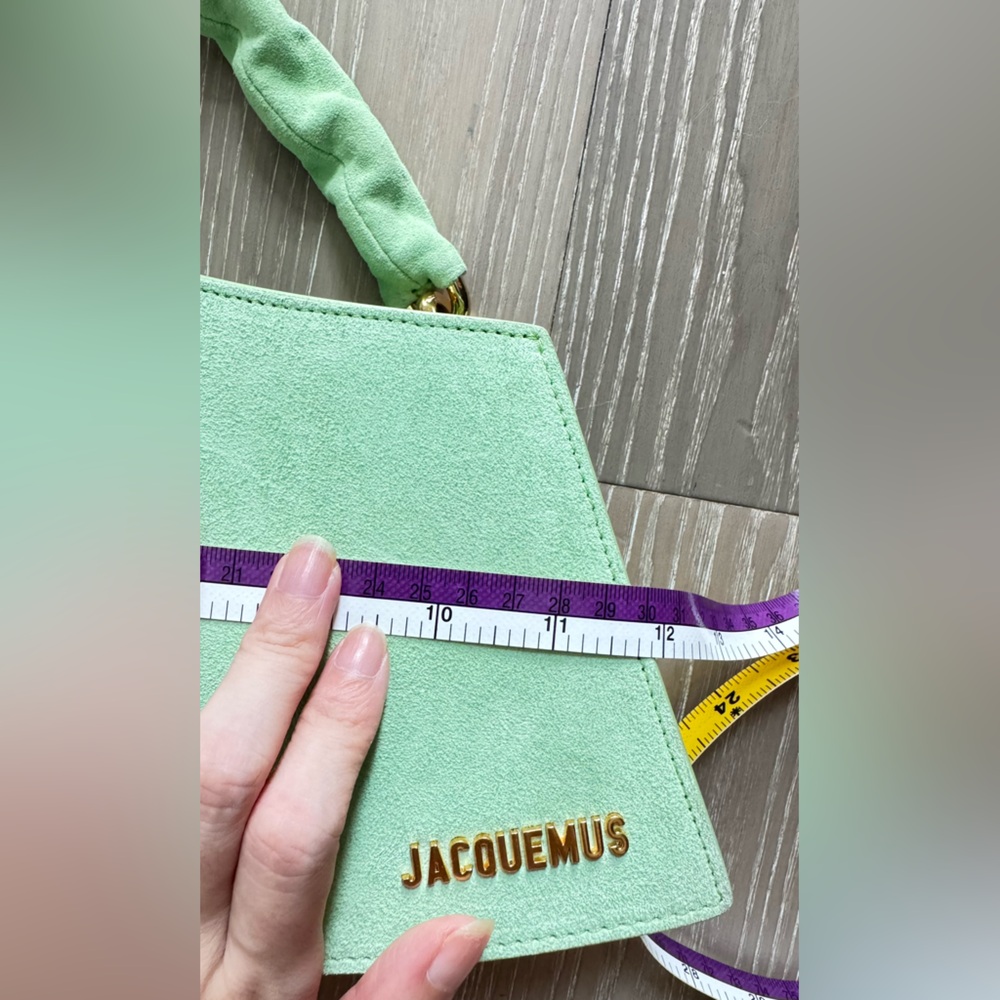Jacquemus La Vague Shoulder Bag in Green - Picture 15 of 16